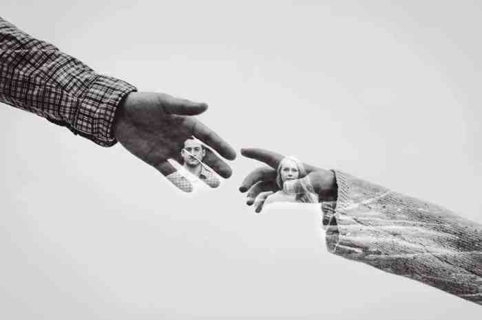 How to Build a Photography Portfolio That Gets You Clients